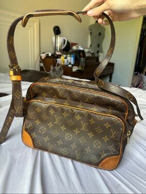Louis Vuitton Monogram Canvas Messenger Bag with Tan Trim